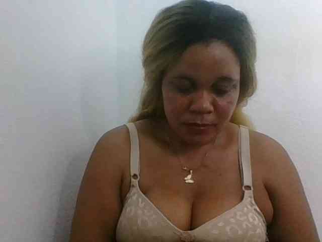 JELLA1 webcam