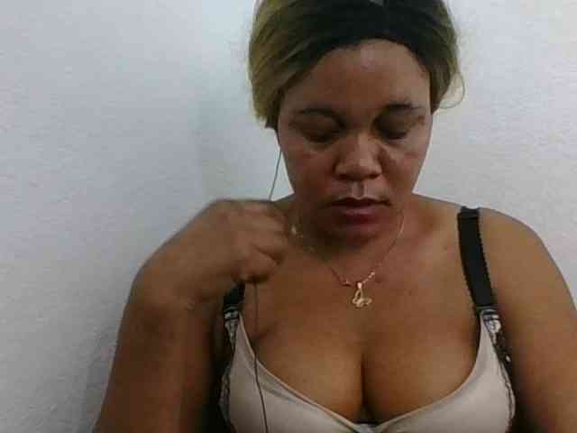 JELLA1 webcam