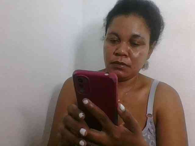JELLA1 webcam