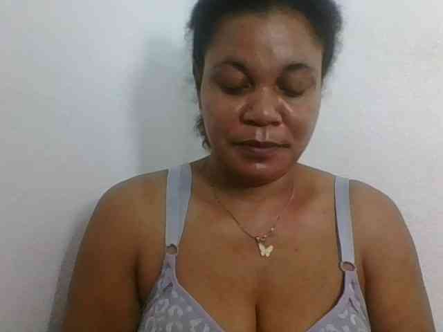 JELLA1 webcam