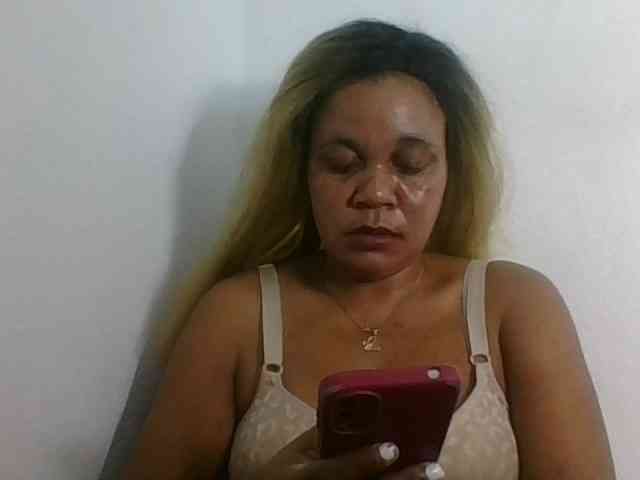 JELLA1 webcam