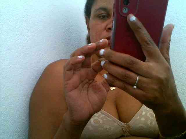 JELLA1 webcam