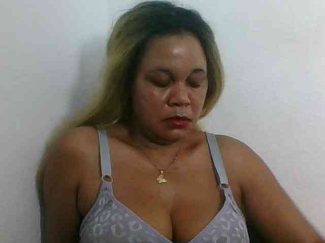 JELLA1 webcam