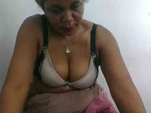 JELLA1 webcam