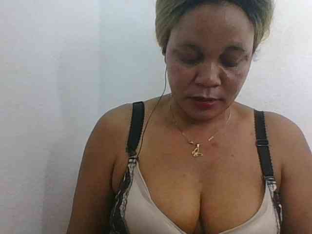 JELLA1 webcam