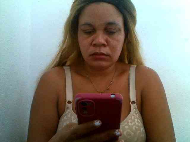 JELLA1 webcam