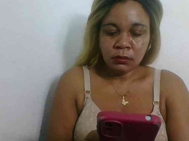JELLA1 webcam