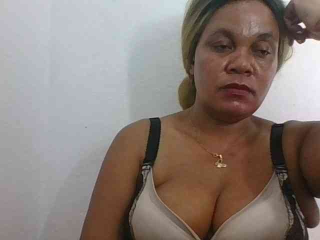 JELLA1 webcam