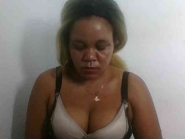 JELLA1 webcam