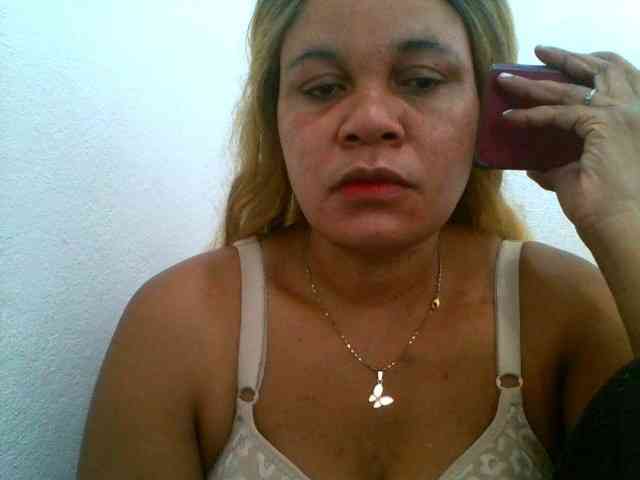 JELLA1 webcam