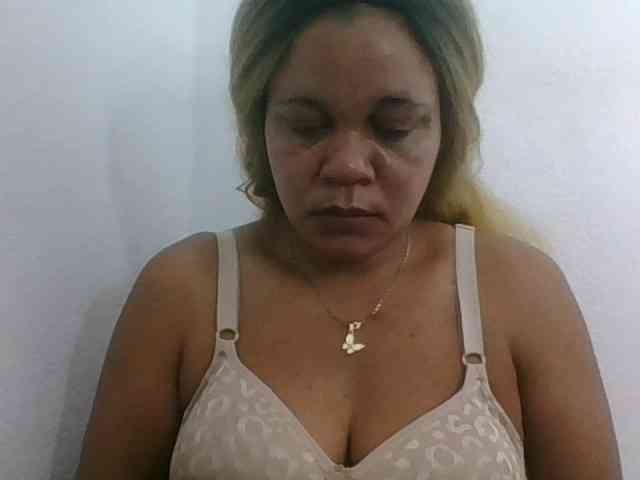 JELLA1 webcam