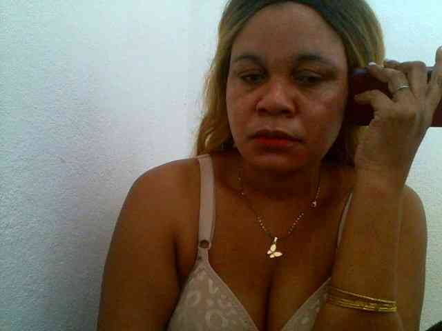 JELLA1 webcam