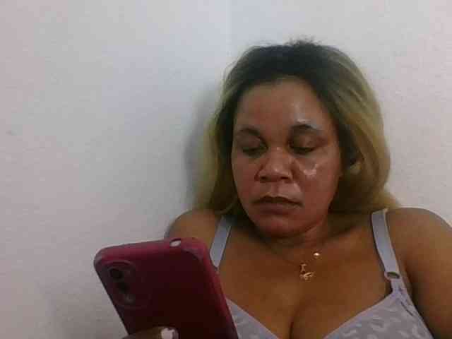JELLA1 webcam