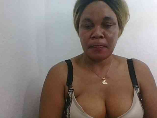 JELLA1 webcam