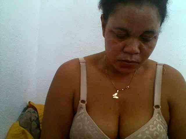 JELLA1 webcam