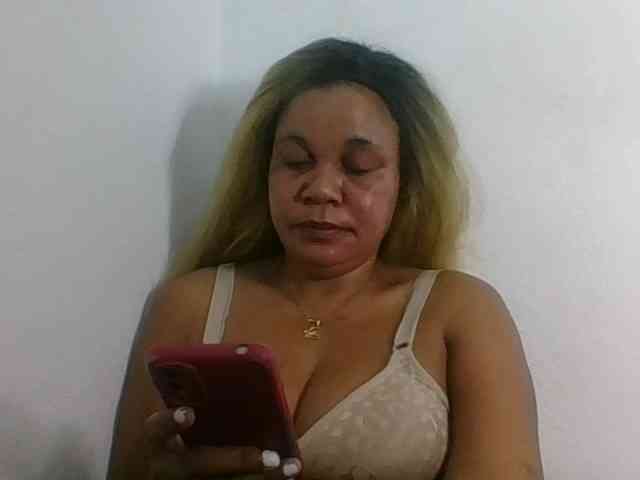 JELLA1 webcam