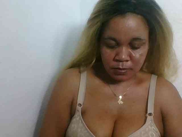 JELLA1 webcam