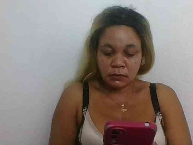 JELLA1 webcam