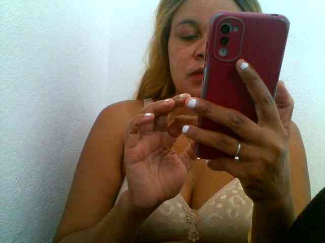 JELLA1 webcam