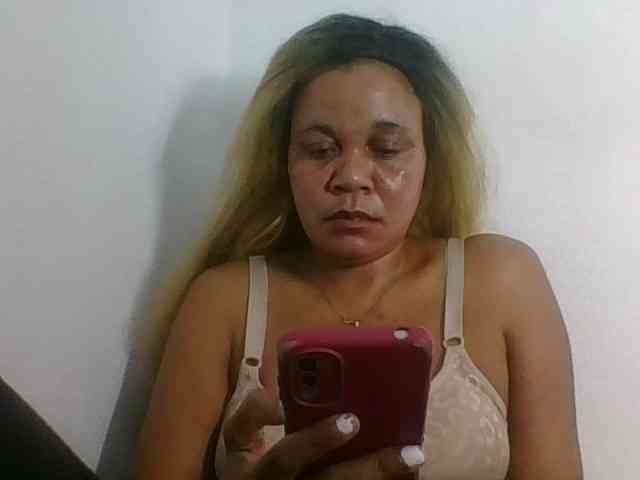 JELLA1 webcam