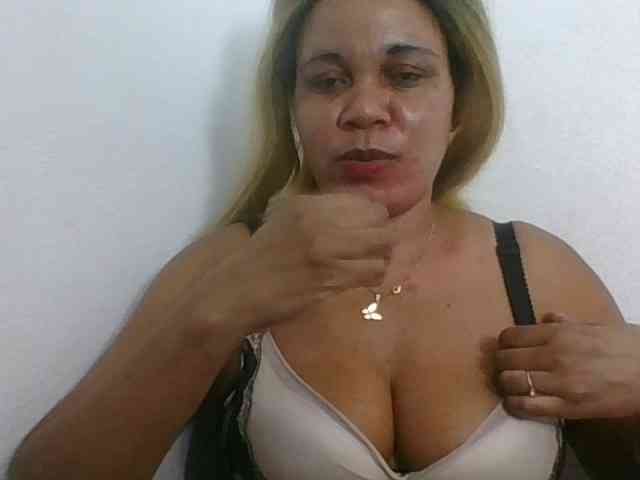 JELLA1 webcam