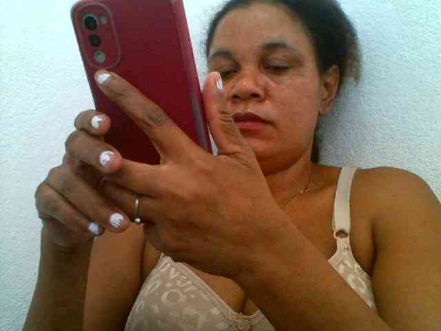 JELLA1 webcam