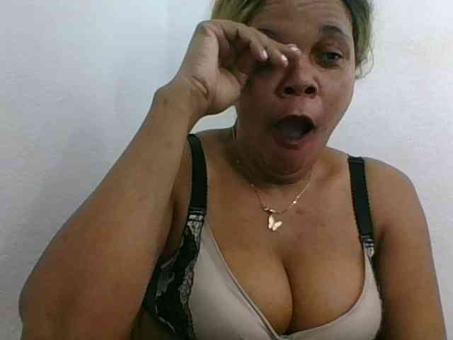 JELLA1 webcam