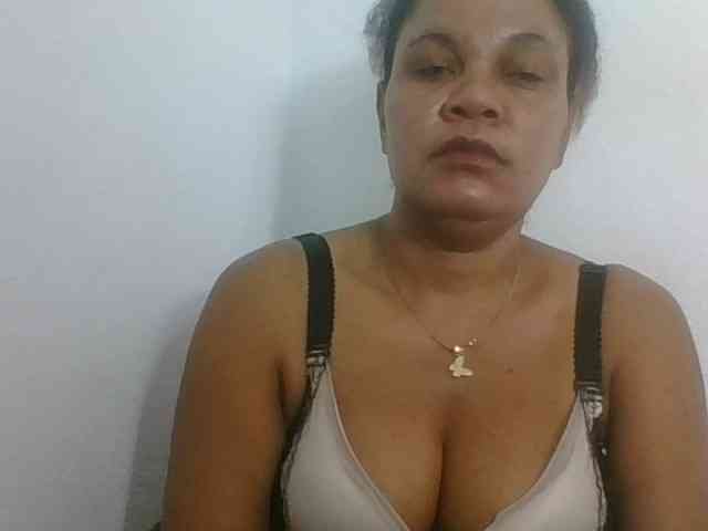 JELLA1 webcam