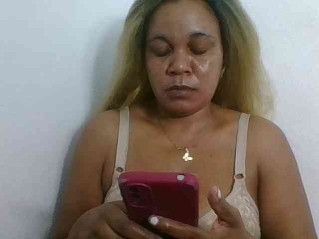 JELLA1 webcam