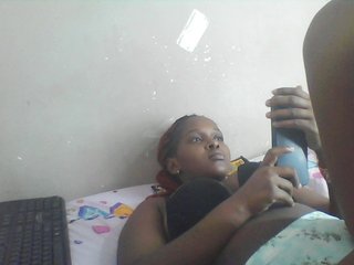 Mellaniee Porn Show