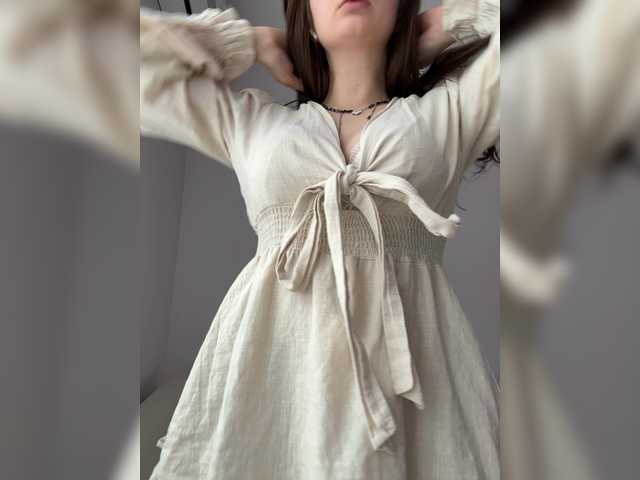 Nika141's BongaCams show and profile