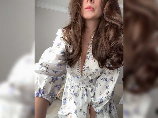 Nika141's BongaCams show and profile