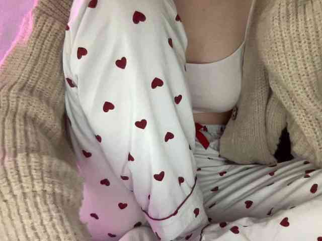 BestyBoobs webcam