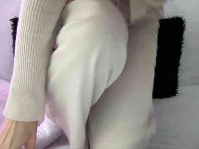 BestyBoobs webcam
