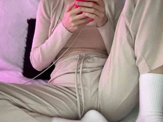 BestyBoobs webcam