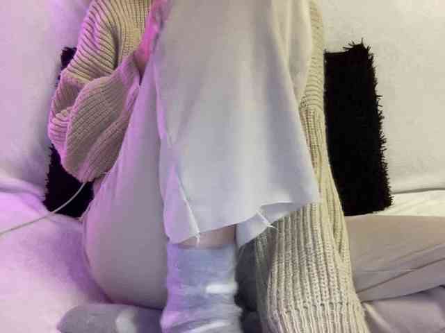 BestyBoobs webcam