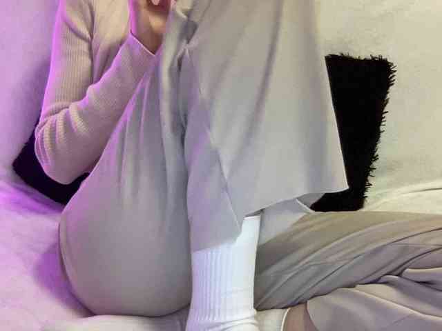 BestyBoobs webcam