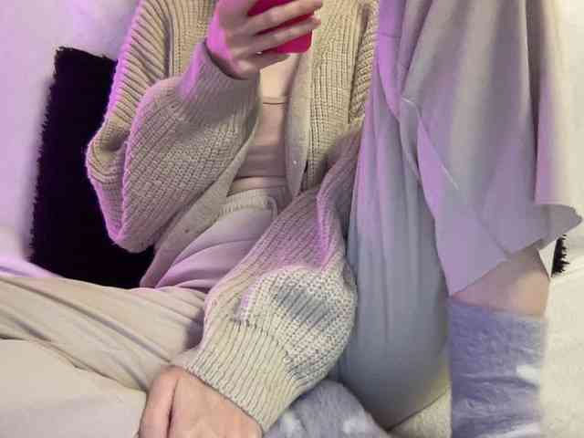 BestyBoobs webcam