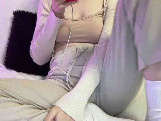 BestyBoobs webcam