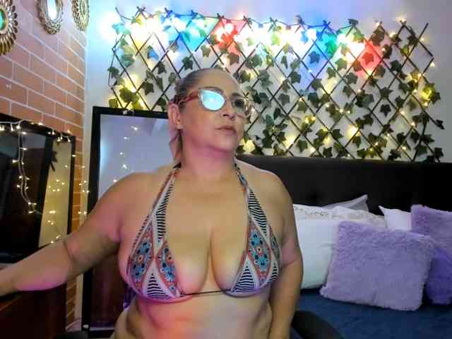 MAJAREAL webcam