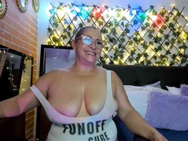 MAJAREAL webcam