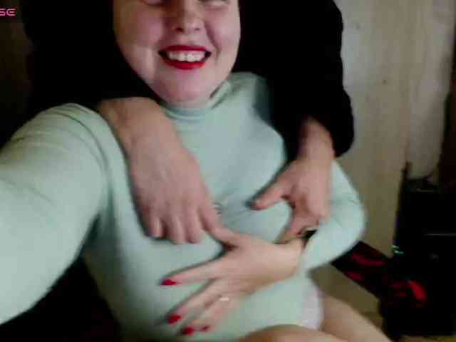 individual-and-purewhite webcam