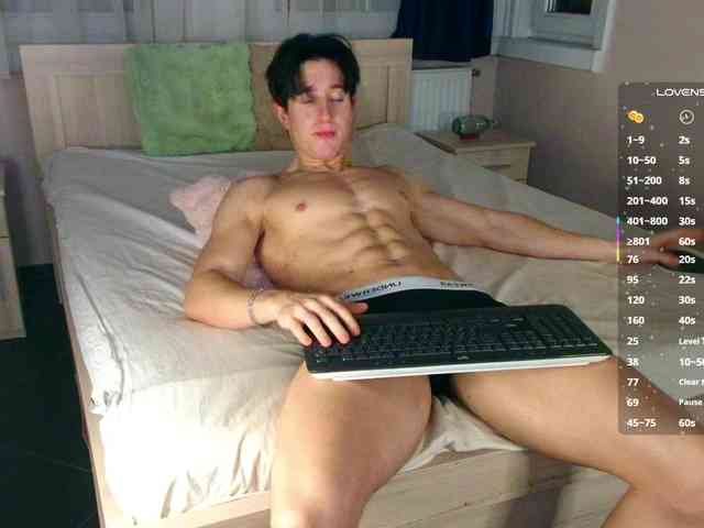 JustChrisHere JustChrisHere