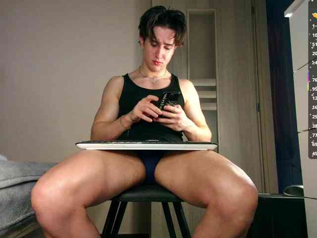 JustChrisHere JustChrisHere