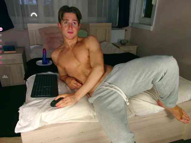 JustChrisHere JustChrisHere