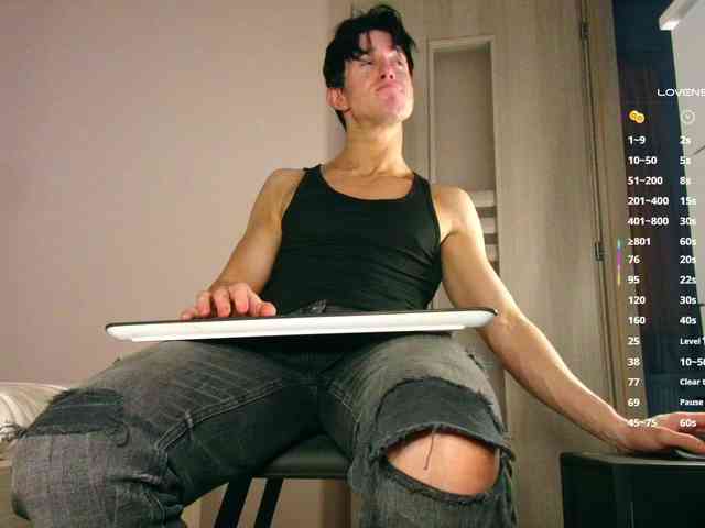 JustChrisHere JustChrisHere