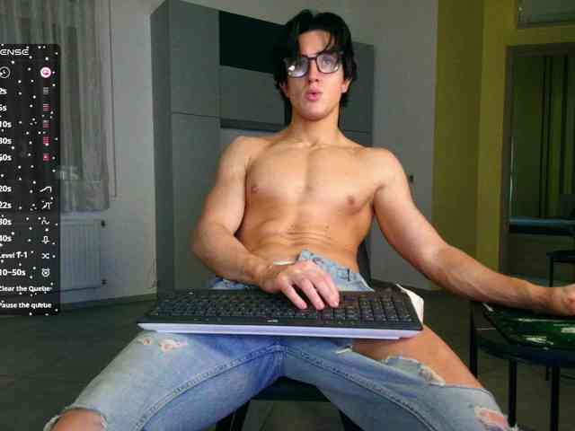 JustChrisHere JustChrisHere