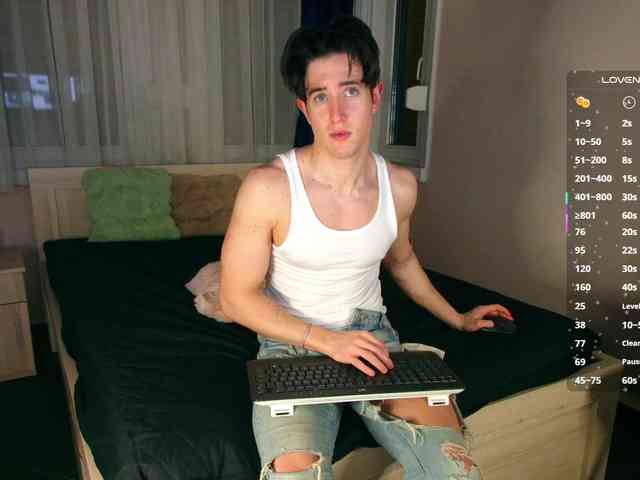 JustChrisHere JustChrisHere