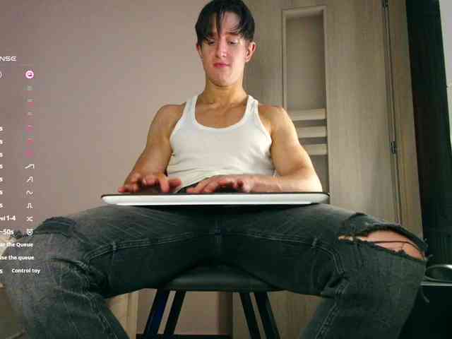 JustChrisHere JustChrisHere