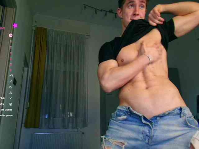 JustChrisHere JustChrisHere